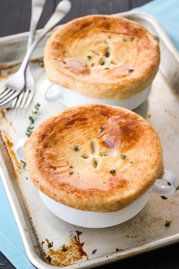 A weekly meal plan of comfort foods: Vegetable Pot Pies at Toaster Oven Love