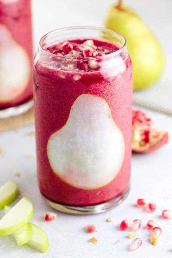 Combine the fall flavors of pear, pomegranate, and ginger into one smoothie from Jessica Gavin