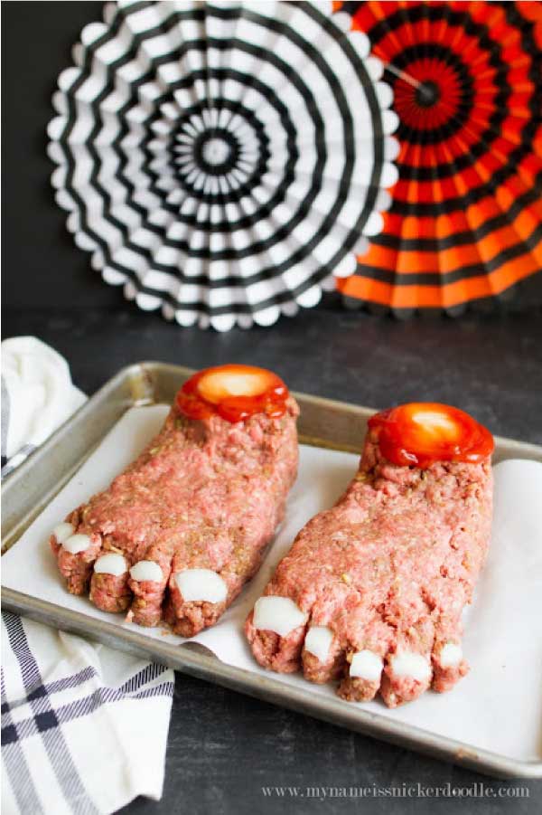 Halloween Themed Weekly Meal Plan Ideas: Halloween Feetloaf Recipe from My Name Is Snickerdoodle
