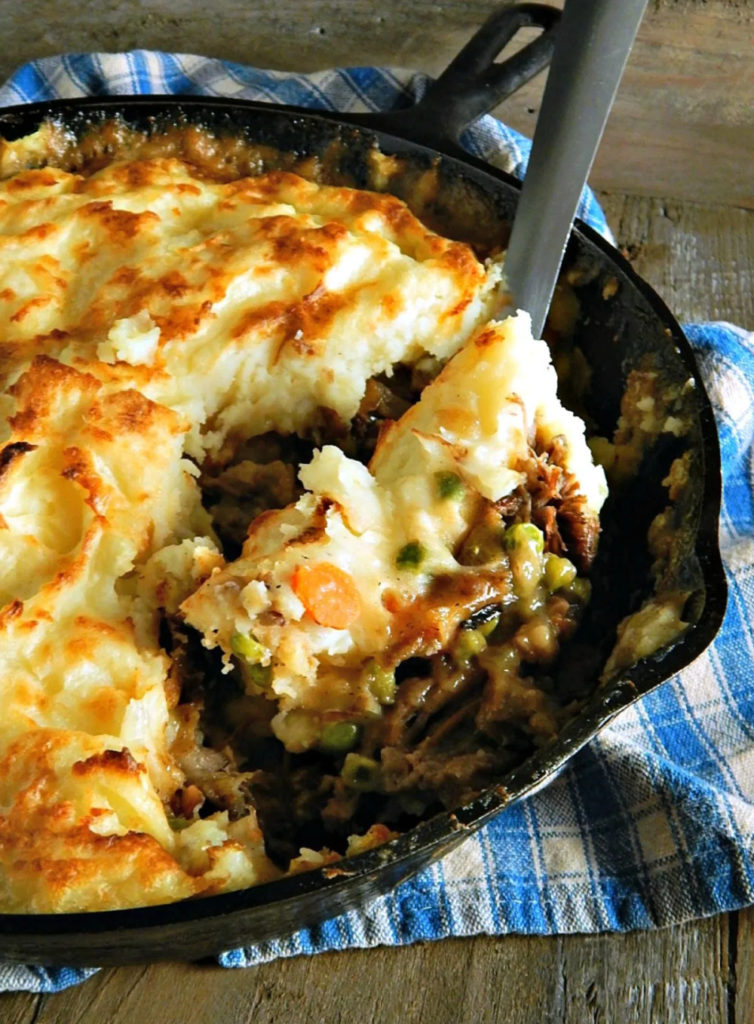 Weekly Meal Plan Ideas: Shepards Pie from Leftover Potroast from Frugal Hausfrau 