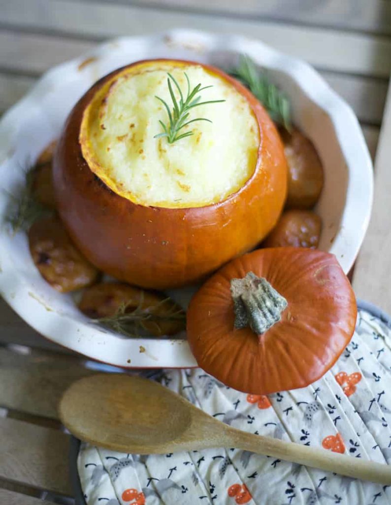 Halloween Themed Weekly Meal Plan Ideas: Shepards Pie Stuffed Pumpkin from Pretty Prudent