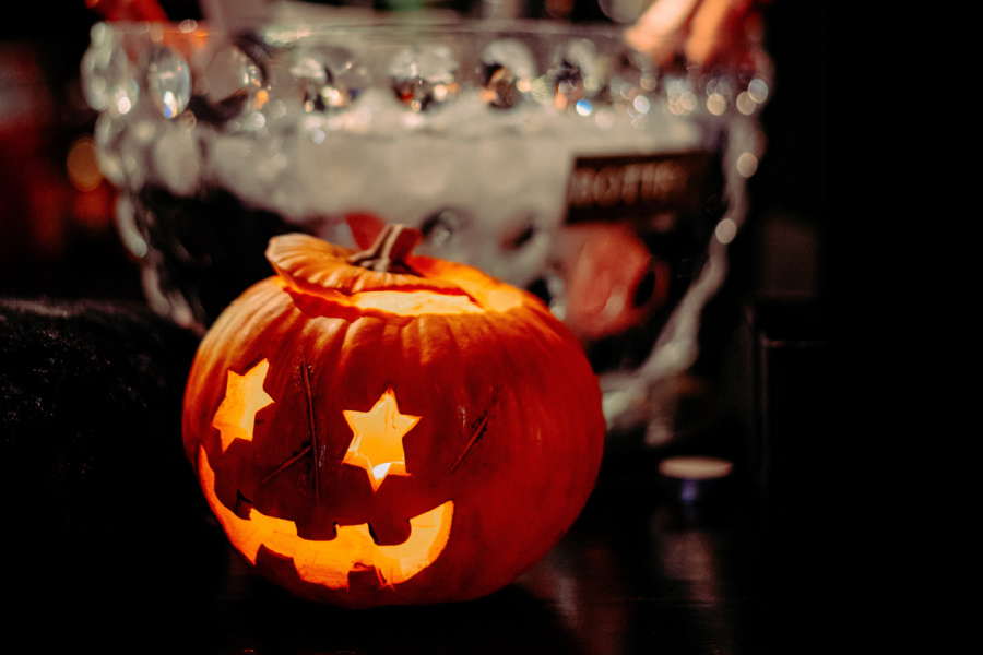 How to host a pumpkin carving party for kids: 5 tips to keep it fun and low-stress.