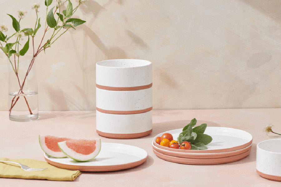 Upgrade your mealtime with this gorgeous kitchenware and linens