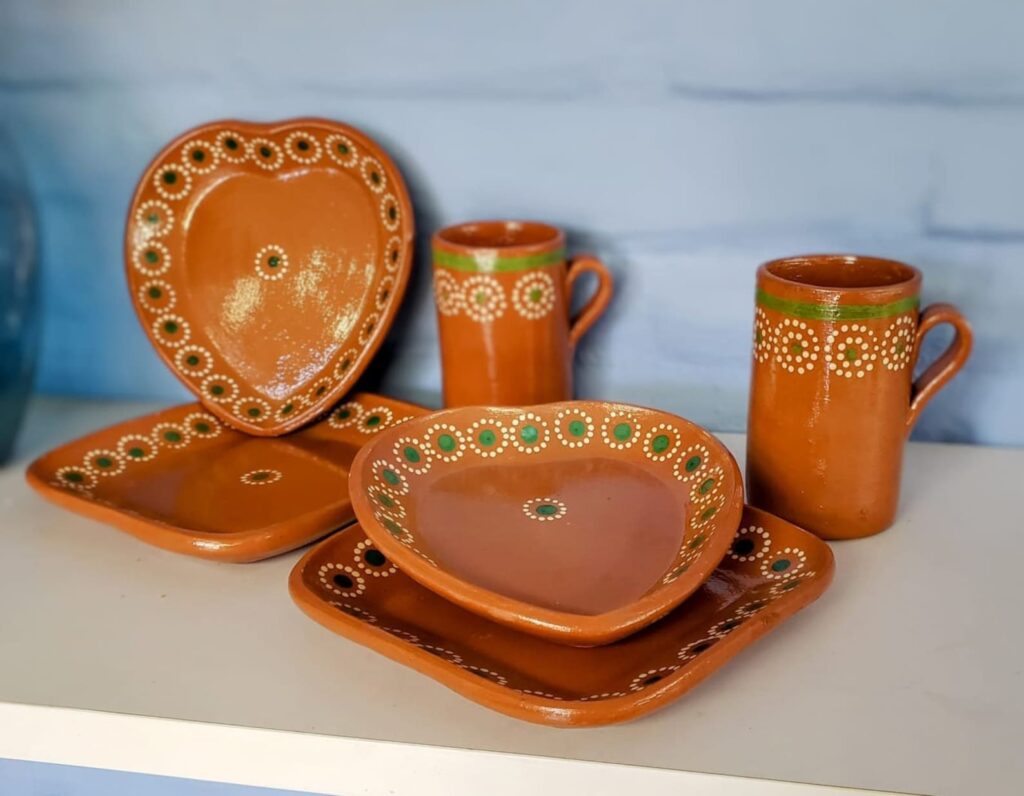 Authentic handmade Mexican terracotta dishes from MexiDisenos on Etsy